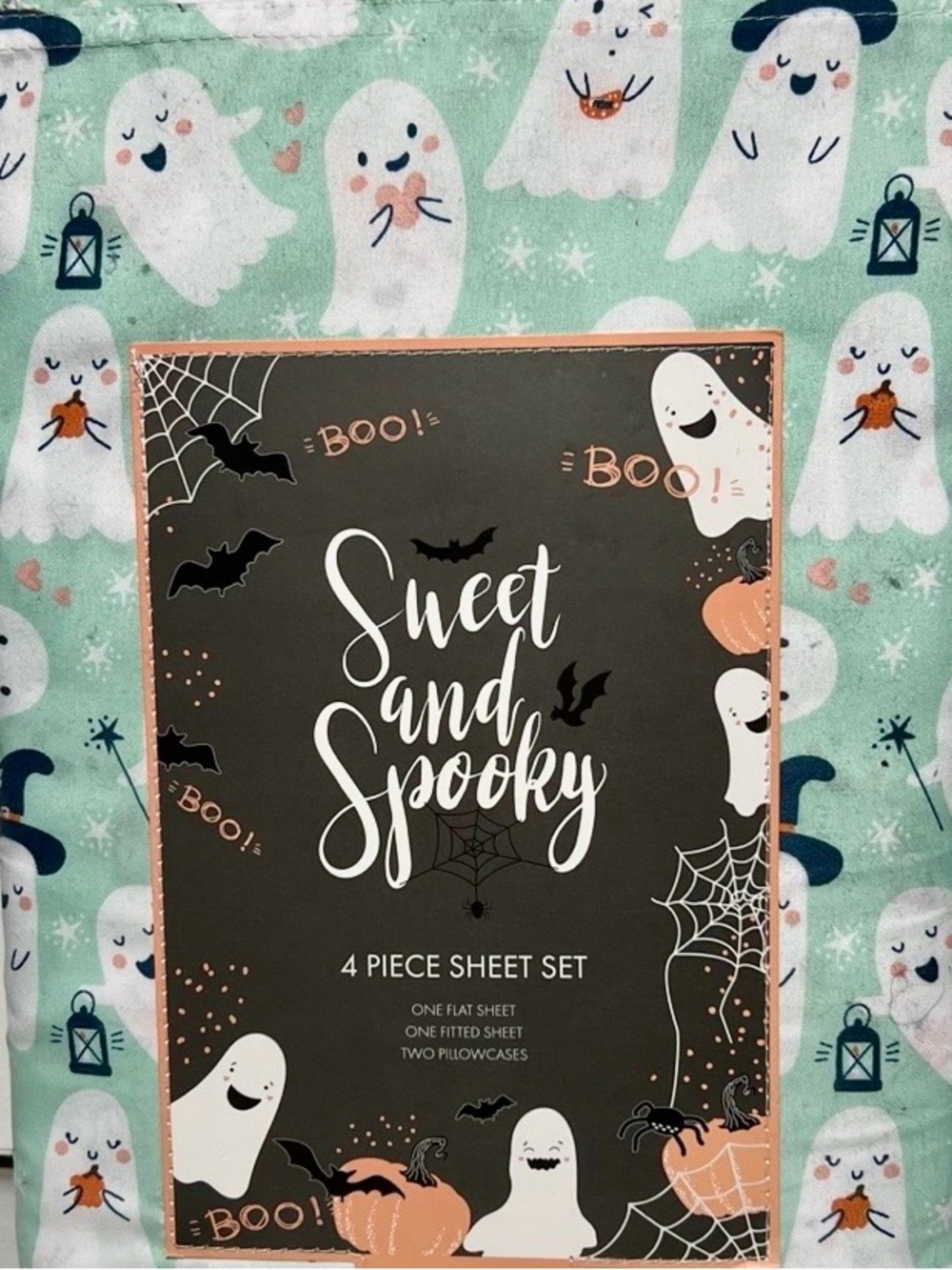 Sweet and Spooky Ghost Print 4-Piece Twin Sheet Set - Mint
